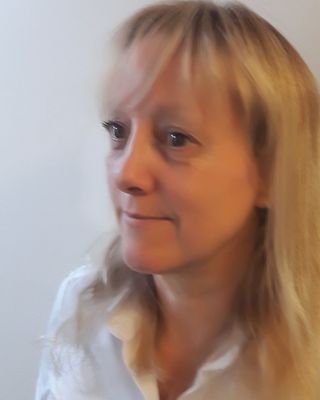 Photo of Helen Holmes, Psychotherapist in NW6, England
