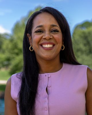 Photo of Jennifer Cardona, LCSW Associate, LCSWA