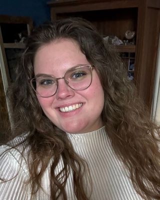 Photo of Emilee R Laenen, Licensed Professional Counselor Associate, MA, LPC-A, ADC-IP