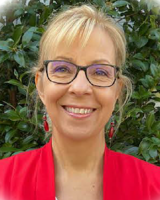 Photo of Theresa (Terry) Williamson, Counsellor, ACA-L2
