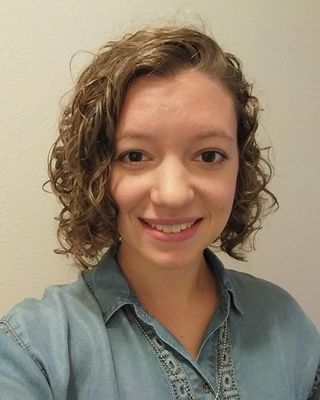 Photo of Anna Bulsa, Pre-Licensed Professional, Intern
