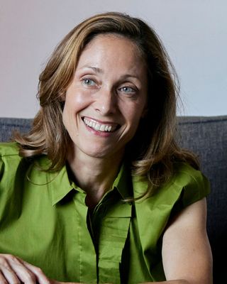 Photo of Dr Mari Aldridge, Psychologist, PsychD, HCPC - Clin. Psych.