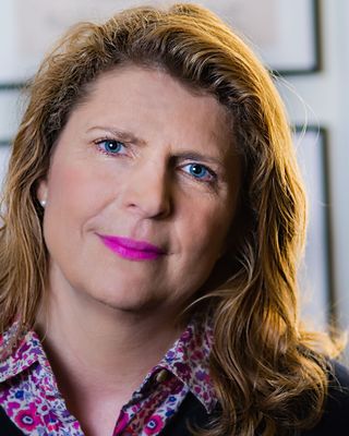 Photo of Alison M. Cunningham-Goldberg, Art Therapist, MPS, LCAT, ATR-BC