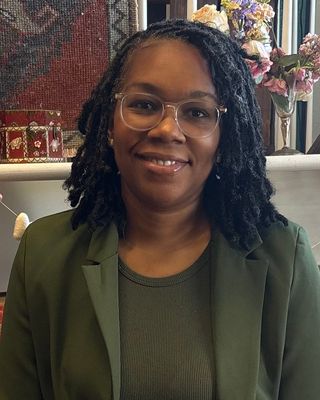Photo of Vonitra Taylor - Vine and Anchor Counseling, Licensed Professional Counselor, MA, LMHC