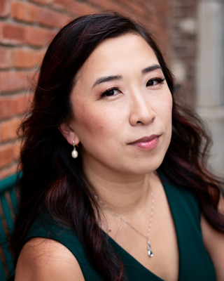 Photo of Ra Suh, Clinical Social Work/Therapist, LCSW