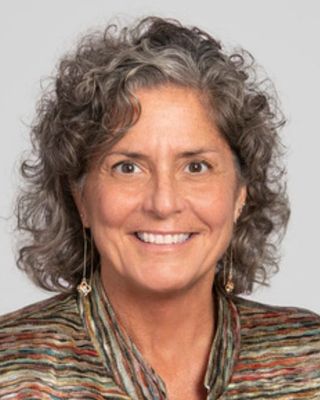 Photo of Andrea Reddest, Clinical Social Work/Therapist