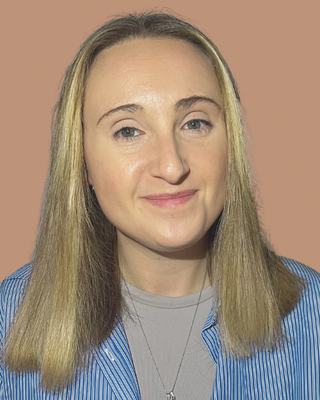 Photo of Jasmin Court, Psychotherapist, MBABCP