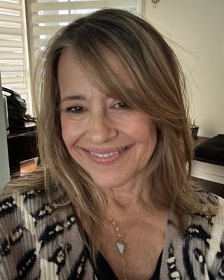Photo of Maggie Sennish, Marriage & Family Therapist, MFT
