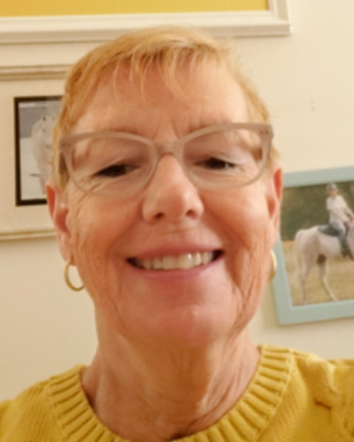 Photo of Roberta Roesch, Clinical Social Work/Therapist