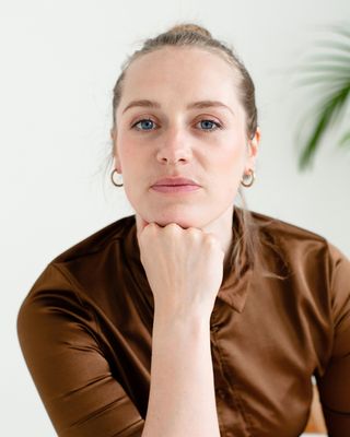 Photo of Lucia Thompson, Counsellor, UKCP Trainee