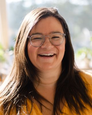 Photo of Rebecca Lee, Marriage & Family Therapist, MS, LMFT