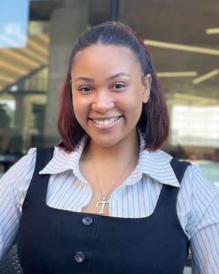 Photo of Tralaune Long, Pre-Licensed Professional
