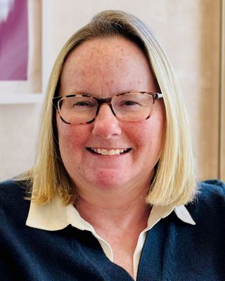 Photo of Dr. Keri Lemmond, Psychiatrist, MD