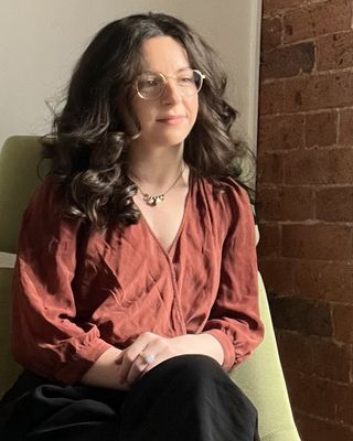 Photo of Victoria Wade, Counsellor, MSc, BACP