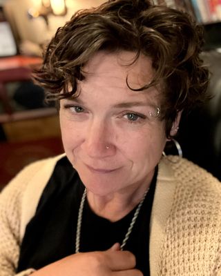 Photo of Phoenix Redstone, Marriage & Family Therapist, LMFT, LPCC