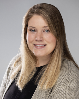 Photo of Reanna Yarveicy, Counselor, MA, LCPC, AMFT