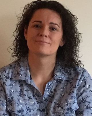 Photo of Liz Lennon, Psychotherapist, MA, MIAHIP