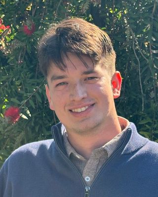 Photo of Aaron Thompson, Marriage & Family Therapist Associate, MA, AMFT