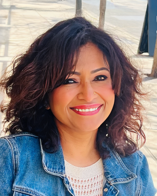 Photo of Tehmina Hyder, Clinical Social Work/Therapist, LCSW