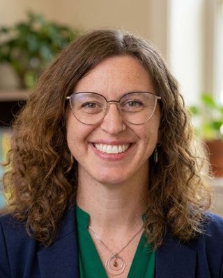 Photo of Emily Mandel, Pre-Licensed Professional, MS, CAIP