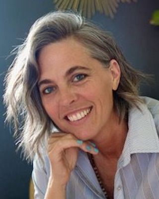 Photo of Jen Paluska, Licensed Mental Health Counselor Associate, LMHCA, MS, SD