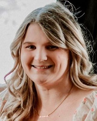 Photo of Caitlin Stclair, Clinical Social Work/Therapist, LLMSW