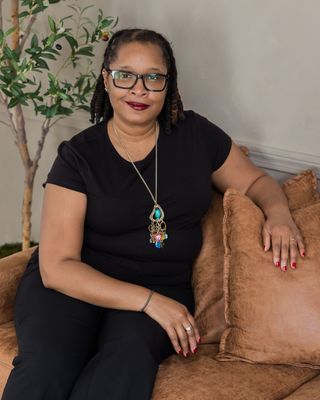 Photo of Porsche Holcomb - Pieces Together Therapy, Clinical Social Work/Therapist, LCSW, LCSW-C, BC-TMH, CCTP