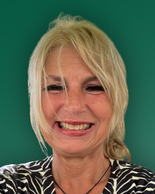 Photo of Cristina Perera, Marriage & Family Therapist, LMFT