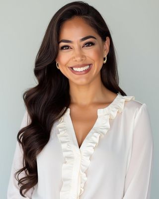 Photo of Stephanie Rodriguez - Emergent Mental Health Services, Counselor