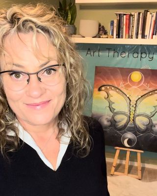 Photo of Centre of the HeART Art & Somatic Therapy, RCAT, RTC, CT, DKATI, Art Therapist in Calgary
