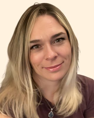 Photo of Leah Arndt, Licensed Professional Counselor, MA, LPC