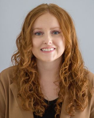 Photo of Jade Muir, Registered Psychotherapist in L2V, ON