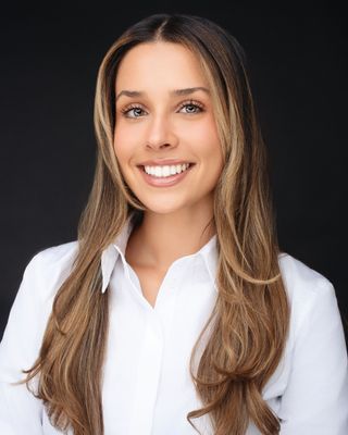 Photo of Ellie Kahn, Licensed Professional Counselor, MA, LPC, NCC