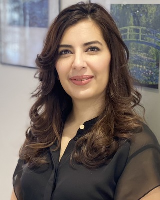 Photo of Mona Ammad, Registered Psychotherapist in Vaughan, ON