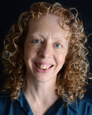 Photo of Helen Arnold, Counsellor, MBACP Accred