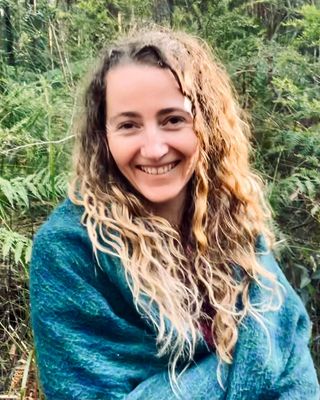 Photo of Lou Aylward, Psychotherapist