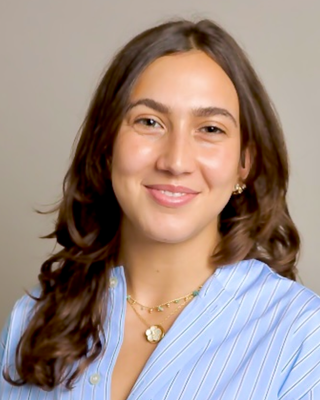 Photo of Daniela Krausz, Licensed Master Social Worker, LMSW
