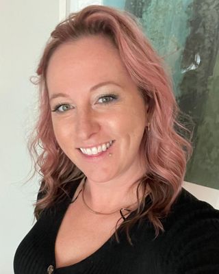 Photo of Lindsey Helmer - Healthy Minds Psychology, Psychologist, MSc, BSc