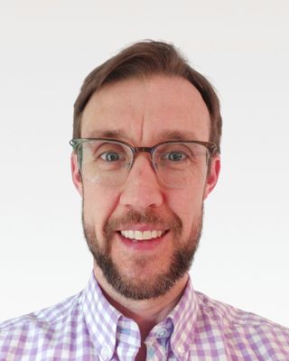 Photo of Joshua Vinocour, Psychologist, LCP