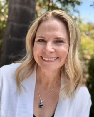 Photo of Laura Hansen, Psychologist, LP