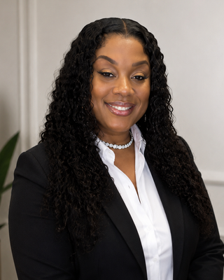 Photo of De'Shona Gillette Cherry, Pre-Licensed Professional