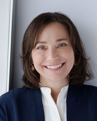 Photo of Farrah Chrstos, Clinical Social Work/Therapist, MSW, LSW, LMFT