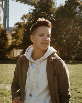 Photo of Erin Davis, Clinical Social Work/Therapist, LCSW