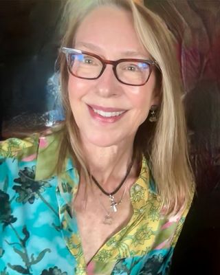 Photo of Holly Clare Williams, Psychologist, PhD, MA