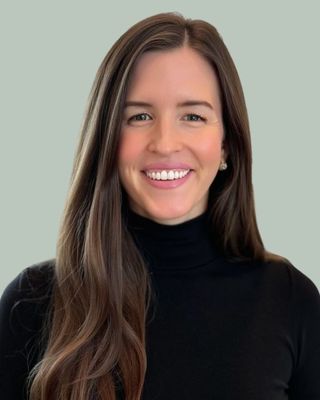 Photo of Dr. Lauren Mills, Psychologist, PhD