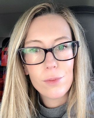 Photo of Leah Preston, Psychotherapist, BACP