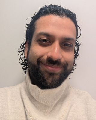 Photo of Jonathan Jutsun, Pre-Licensed Professional