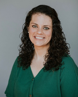 Photo of Hillary Little, LPC Intern in Knoxville, TN