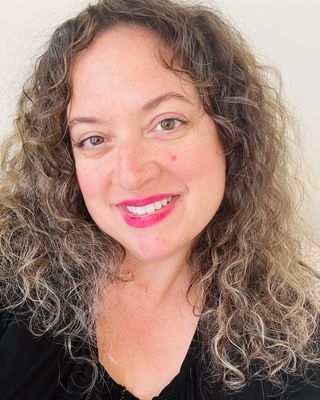 Photo of Wendy Thomas, Pre-Licensed Professional, MS, NCC
