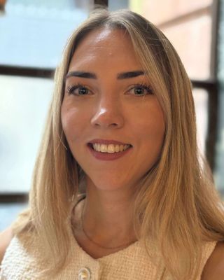 Photo of Hollie Mason - Hollie M Therapies, Psychotherapist, MSc, MBABCP
